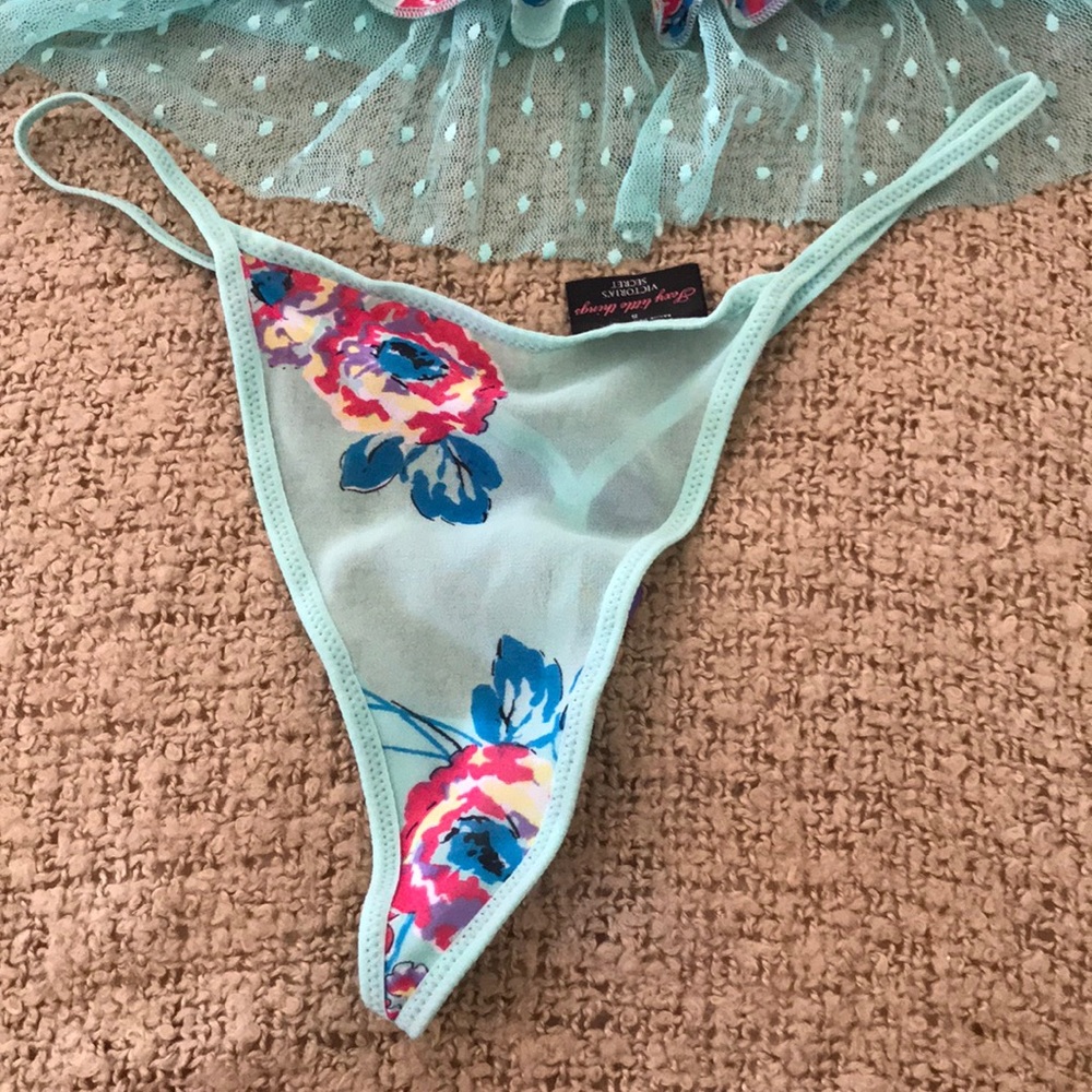 SOLD - Victoria’s Secret Sexy little things - Picture 3 of 7